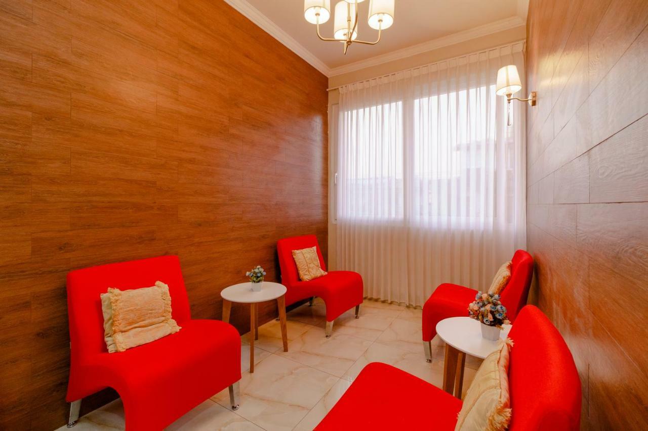 מלון בנדונג Reddoorz Near Taman Makam Pahlawan Cikutra מראה חיצוני תמונה